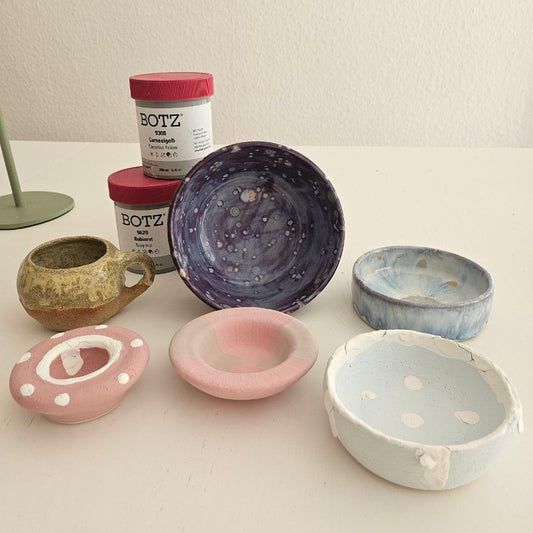 The Glazing Table